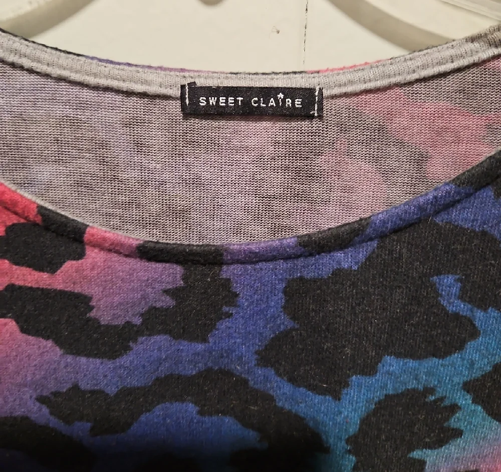 Sweet Claire Multicolor Leopard Print Sweatshirt - Picture 2 of 4